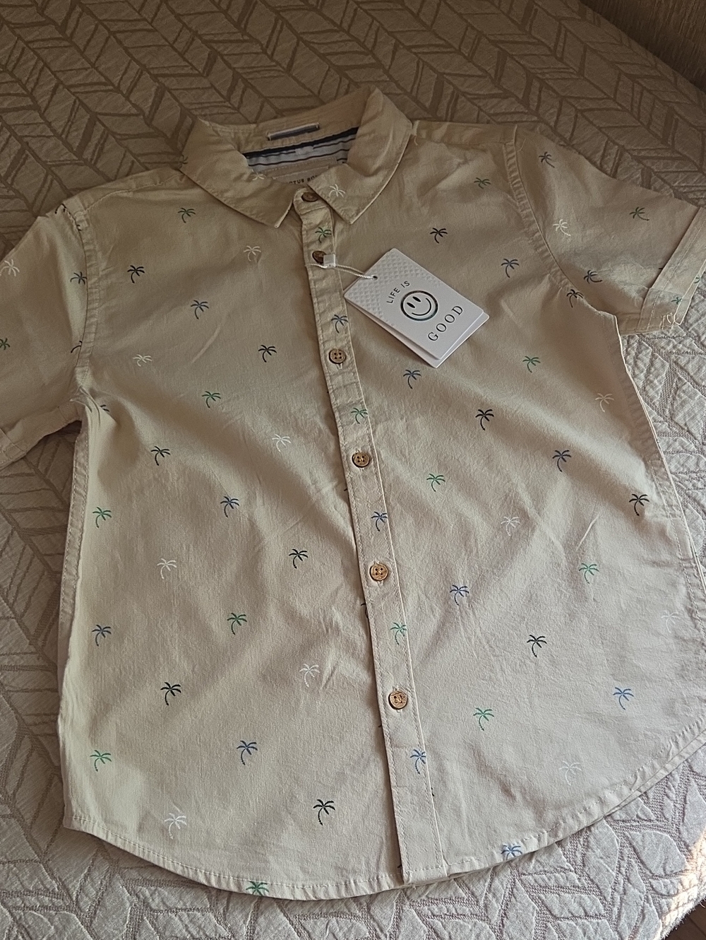 Short-Sleeve Button-Down Shirt with Micro Palm Embroidery